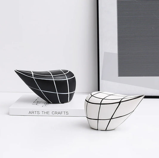 Black & White Geometric Line Ornament